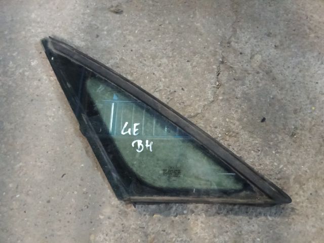 bontott AUDI A8 Bal hátsó Fixüveg (Ajtóban)