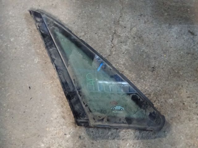 bontott AUDI A8 Bal hátsó Fixüveg (Ajtóban)