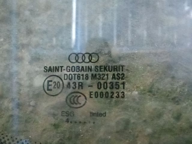 bontott AUDI A8 Bal hátsó Fixüveg (Ajtóban)