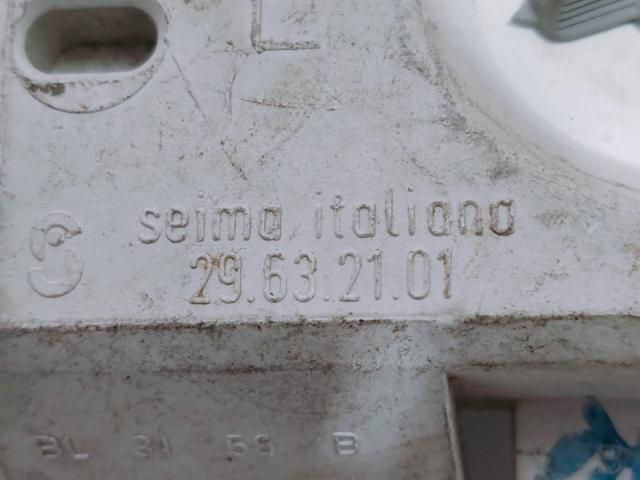 bontott AUDI A8 Bal Hátsó Lámpa Foglalat