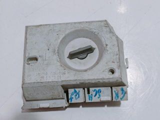 bontott AUDI A8 Bal Hátsó Lámpa Foglalat