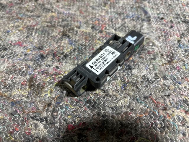 bontott AUDI A8 Bal hátsó Oldal Ütközés Érzékelő