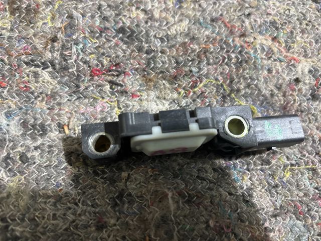 bontott AUDI A8 Bal hátsó Oldal Ütközés Érzékelő