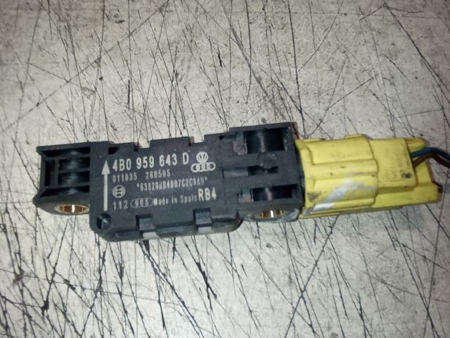 bontott AUDI A8 Bal hátsó Oldal Ütközés Érzékelő