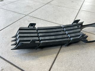 bontott AUDI A8 Bal Ködlámpa Rács