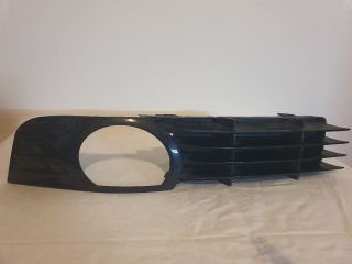 bontott AUDI A8 Bal Ködlámpa Rács