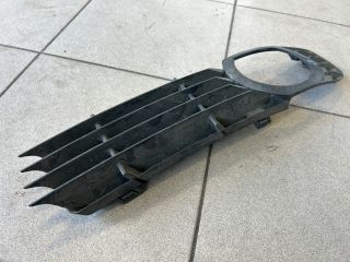 bontott AUDI A8 Bal Ködlámpa Rács