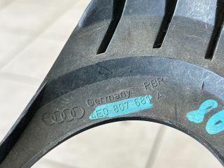 bontott AUDI A8 Bal Ködlámpa Rács