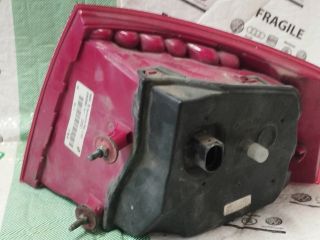 bontott AUDI A8 Bal Külső Hátsó Lámpa