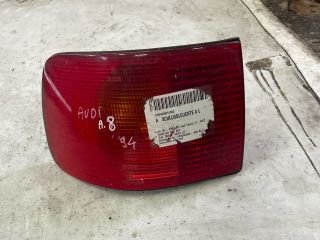 bontott AUDI A8 Bal Külső Hátsó Lámpa