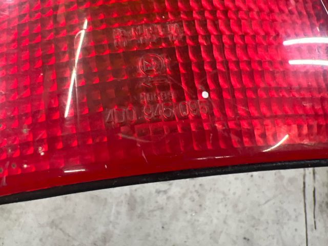 bontott AUDI A8 Bal Külső Hátsó Lámpa