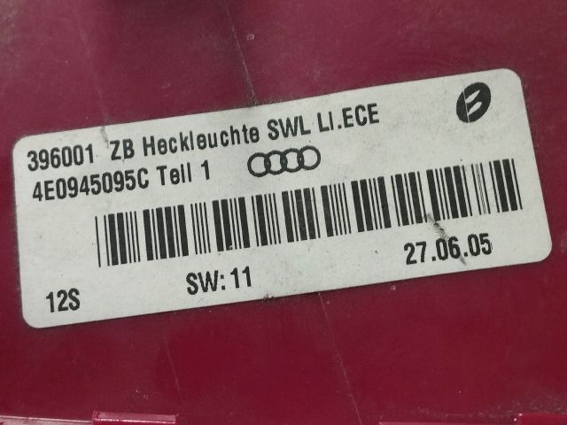 bontott AUDI A8 Bal Külső Hátsó Lámpa