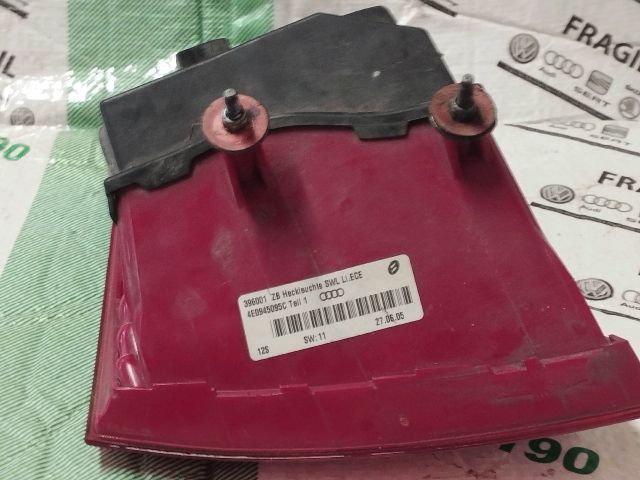 bontott AUDI A8 Bal Külső Hátsó Lámpa