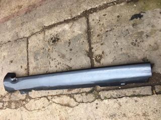 bontott AUDI A8 Bal Küszöb