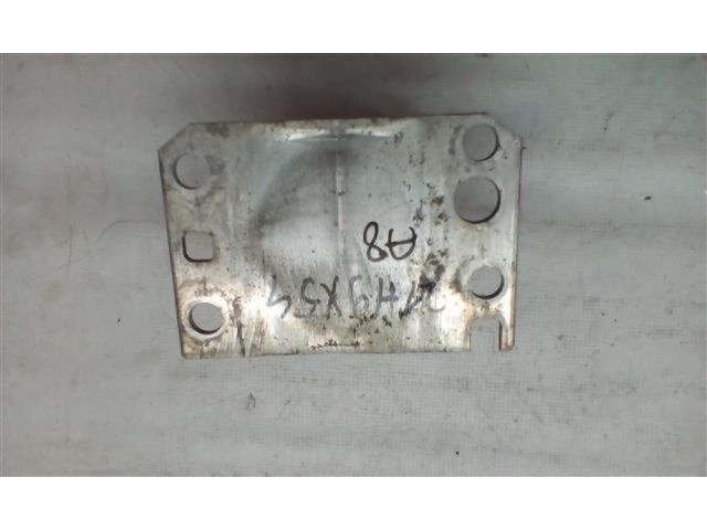 bontott AUDI A8 Bal Lökhárító Tartó Nyúlványvég