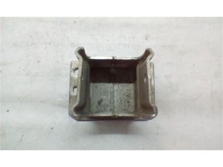 bontott AUDI A8 Bal Lökhárító Tartó Nyúlványvég