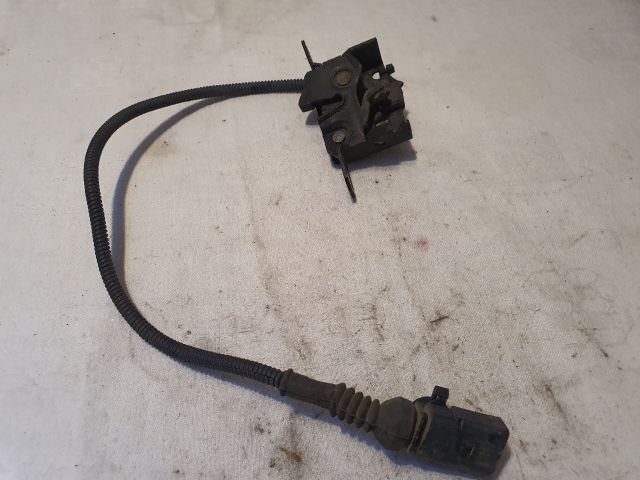 bontott AUDI A8 Bal Motorháztető Zárszerkezet