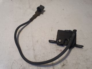 bontott AUDI A8 Bal Motorháztető Zárszerkezet