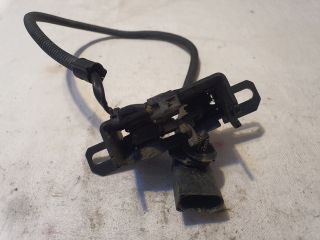 bontott AUDI A8 Bal Motorháztető Zárszerkezet