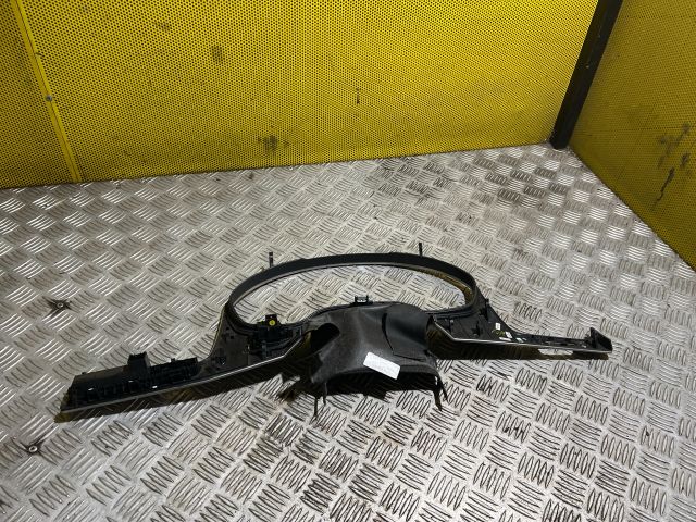 bontott AUDI A8 Bal Műszerfal Díszléc