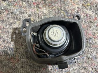 bontott AUDI A8 Bal Műszerfal Hangszóró