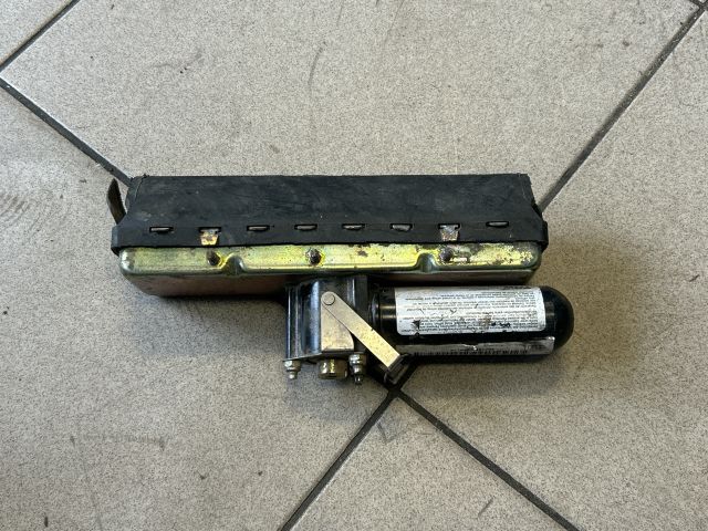 bontott AUDI A8 Bal Oldallégzsák