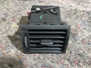 bontott AUDI A8 Bal Szellőző