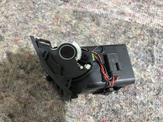 bontott AUDI A8 Bal Szellőző