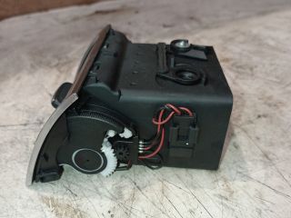 bontott AUDI A8 Bal Szellőző