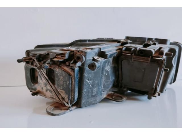 bontott AUDI A8 Bal Xenon Fényszóró