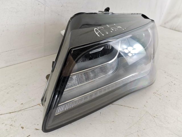 bontott AUDI A8 Bal Xenon Fényszóró