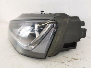 bontott AUDI A8 Bal Xenon Fényszóró