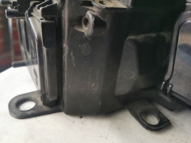 bontott AUDI A8 Bal Xenon Fényszóró