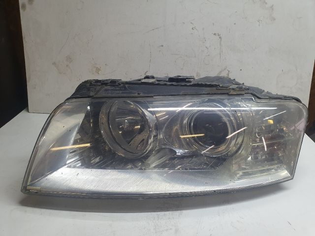 bontott AUDI A8 Bal Xenon Fényszóró