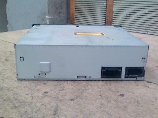 bontott AUDI A8 CD / DVD Tár