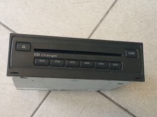 bontott AUDI A8 CD / DVD Tár