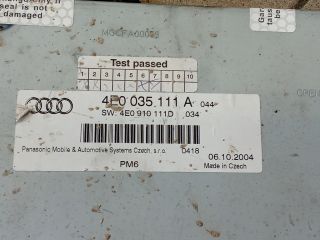 bontott AUDI A8 CD / DVD Tár