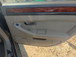 bontott AUDI A8 Csomagtér Szellőző Hátsó