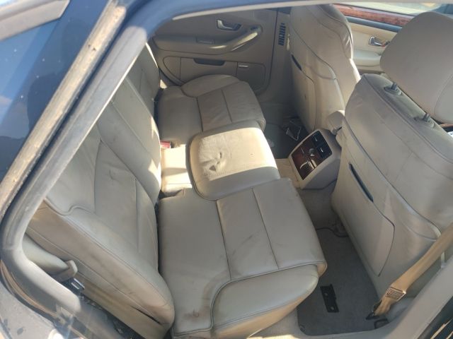 bontott AUDI A8 Csomagtér Szellőző Hátsó