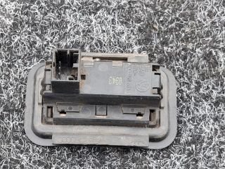 bontott AUDI A8 Csomagtérajtó Kapcsoló