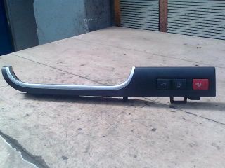 bontott AUDI A8 Csomagtérajtó Kapcsoló