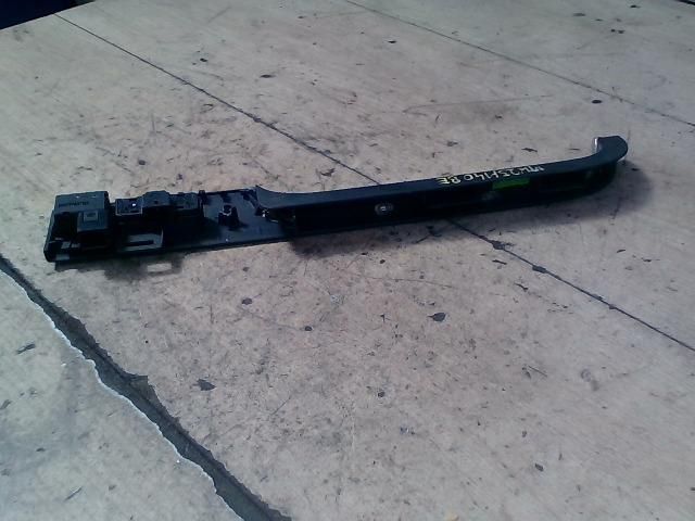 bontott AUDI A8 Csomagtérajtó Kapcsoló