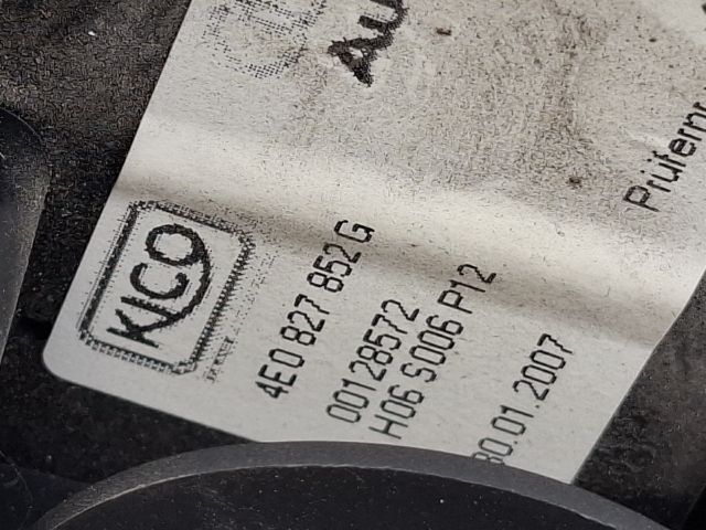 bontott AUDI A8 Csomagtérajtó Motor Elektronika