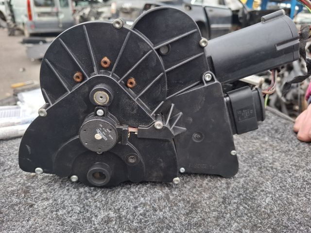 bontott AUDI A8 Csomagtérajtó Motor Elektronika