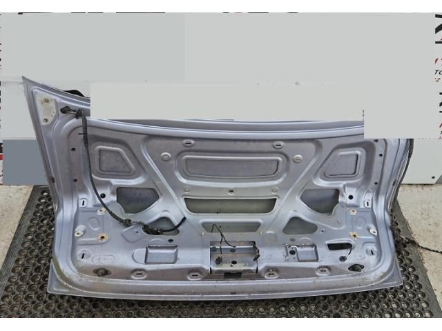 bontott AUDI A8 Csomagtérajtó (Üres lemez)