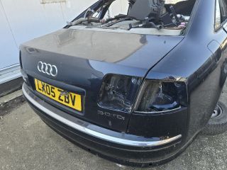 bontott AUDI A8 Csomagtérajtó (Üres lemez)