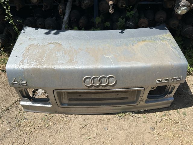 bontott AUDI A8 Csomagtérajtó (Üres lemez)