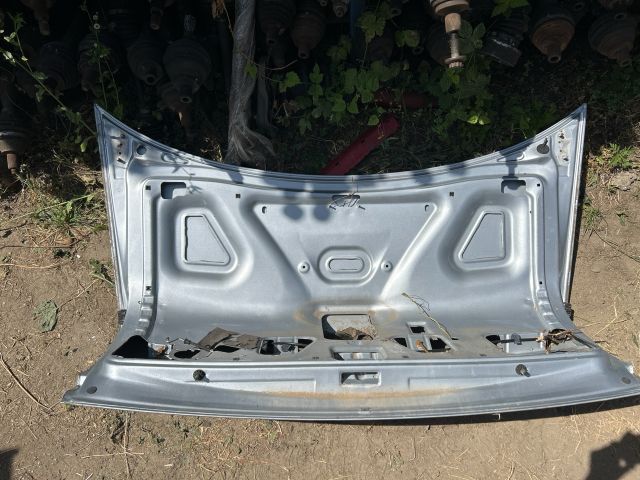 bontott AUDI A8 Csomagtérajtó (Üres lemez)