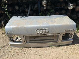 bontott AUDI A8 Csomagtérajtó (Üres lemez)