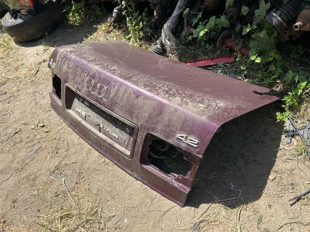 bontott AUDI A8 Csomagtérajtó (Üres lemez)